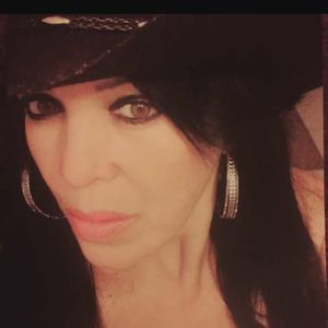 Meet your Posher, Bianca